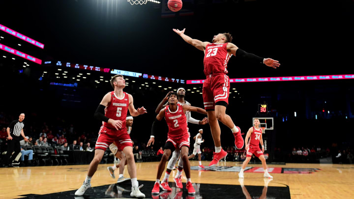 NEW YORK, NEW YORK – NOVEMBER 26: Kobe King #23 of the Wisconsin Badgers (Photo by Emilee Chinn/Getty Images)