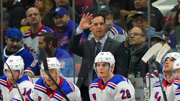 New York Rangers head coach David Quinn l. Mandatory Credit: James Guillory-USA TODAY Sports