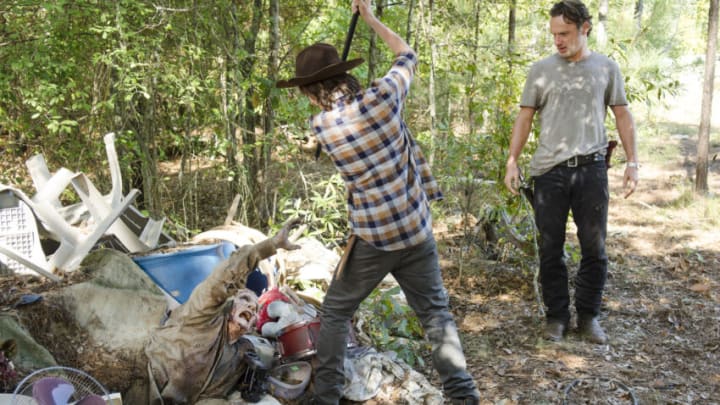 Chandler Riggs as Carl Grimes and Andrew Lincoln as Rick Grimes - The Walking Dead _ Season 5, Episode 12 - Photo Credit: Gene Page/AMC