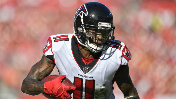 Atlanta Falcons wide receiver Julio Jones (11). (Photo by Roy K. Miller/Icon Sportswire via Getty Images)