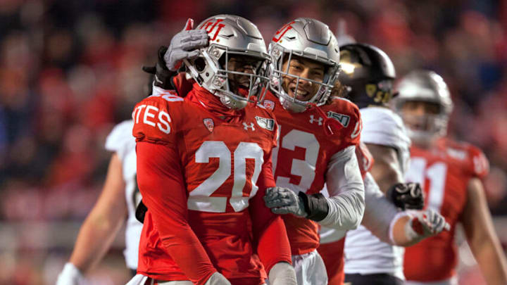 Devin Lloyd #20, Utah Utes (Photo by Chris Gardner/Getty Images)