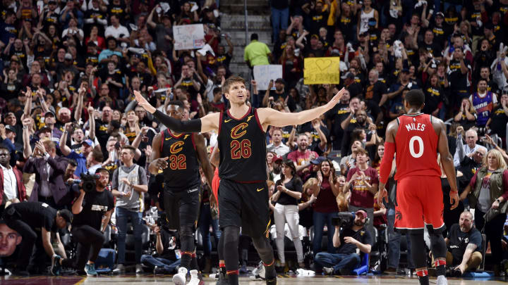 CLEVELAND, OH – MAY 5: Kyle Korver #26 of the Cleveland Cavaliers reacts against the Toronto Raptors during Game Three of the Eastern Conference Semi Finals of the 2018 NBA Playoffs on May 5, 2018 at Quicken Loans Arena in Cleveland, Ohio. NOTE TO USER: User expressly acknowledges and agrees that, by downloading and/or using this Photograph, user is consenting to the terms and conditions of the Getty Images License Agreement. Mandatory Copyright Notice: Copyright 2018 NBAE (Photo by David Liam Kyle/NBAE via Getty Images)