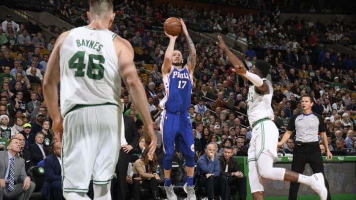 BOSTON, MA - NOVEMBER 30: JJ Redick #17 of the Philadelphia 76ers shoots the ball against the Boston Celtics on November 30, 2017 at the TD Garden in Boston, Massachusetts. NOTE TO USER: User expressly acknowledges and agrees that, by downloading and or using this photograph, User is consenting to the terms and conditions of the Getty Images License Agreement. Mandatory Copyright Notice: Copyright 2017 NBAE (Photo by Brian Babineau/NBAE via Getty Images)