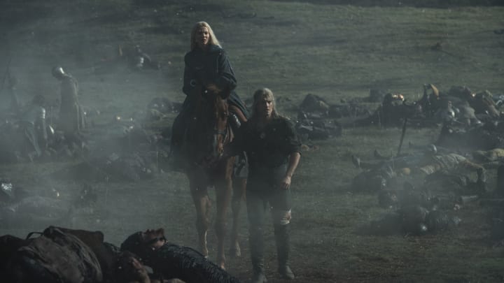 Freya Allen as Ciri and Henry Cavill as Geralt in The Witcher season 2 episode 1. Cr: Netflix.