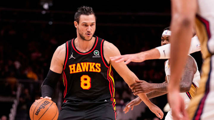 Mar 20, 2022; Atlanta, Georgia, USA; Atlanta Hawks forward Danilo Gallinari (8) controls the ball against the New Orleans Pelicans during the first half at State Farm Arena. Mandatory Credit: Dale Zanine-USA TODAY Sports