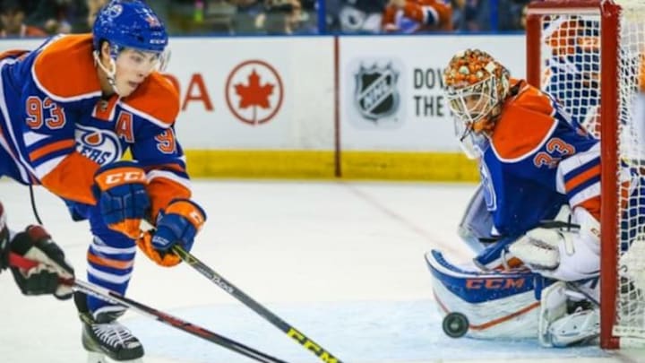 Jan 2, 2016; Edmonton, Alberta, CAN; Edmonton Oilers goalie Cam Talbot (33) guards his net against the Arizona Coyotes during the second period at Rexall Place. Mandatory Credit: Sergei Belski-USA TODAY Sports