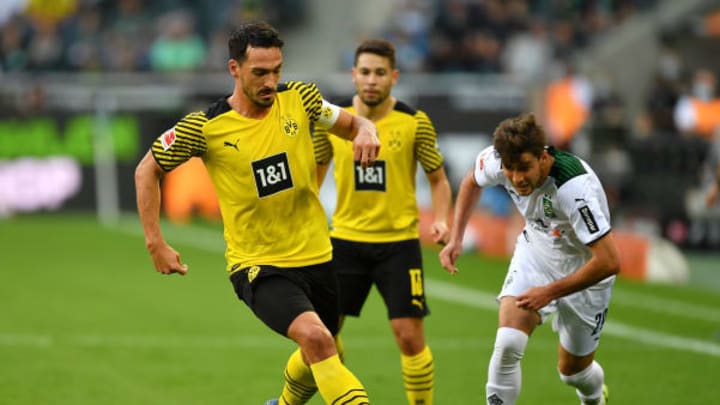 Mats Hummels and Raphael Guerreiro start in defence. (Photo by Frederic Scheidemann/Getty Images,)