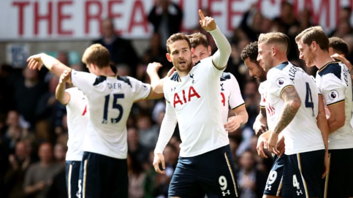 LONDON, ENGLAND - APRIL 15: Vincent Janssen of Totteham Hotspur celebrates scoring his sides fourth goal with his Tottenham Hotspur team mates during the Premier League match between Tottenham Hotspur and AFC Bournemouth at White Hart Lane on April 15, 2017 in London, England. (Photo by Julian Finney/Getty Images)
