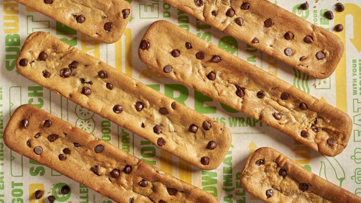 Subway Footlong cookie returns