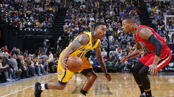 INDIANAPOLIS, IN – DECEMBER 10: Jeff Teague #44 of the Indiana Pacers handles the ball against Damian Lillard #0 of the Portland Trail Blazers in the second half of the game at Bankers Life Fieldhouse on December 10, 2016 in Indianapolis, Indiana. The Pacers defeated the Trail Blazers 118-111. NOTE TO USER: User expressly acknowledges and agrees that, by downloading and or using the photograph, User is consenting to the terms and conditions of the Getty Images License Agreement. (Photo by Joe Robbins/Getty Images)