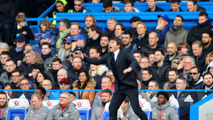 LONDON, ENGLAND - FEBRUARY 04: Antonio Conte, manager of Chelsea reacts on the touchline during the Premier League match between Chelsea and Arsenal at Stamford Bridge on February 4, 2017 in London, England. (Photo by Clive Rose/Getty Images)
