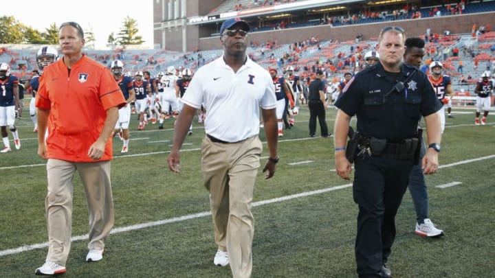 CHAMPAIGN, IL - SEPTEMBER 17: Head coach Lovie Smith of the Illinois Fighting Illini walks off the field after the game against the Western Michigan Broncos at Memorial Stadium on September 17, 2016 in Champaign, Illinois. Western Michigan defeated Illinois 34-10. (Photo by Michael Hickey/Getty Images)