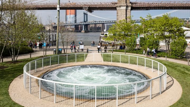 Anish Kapoor Descension, 2014 Brooklyn Bridge Park, New York, 2017