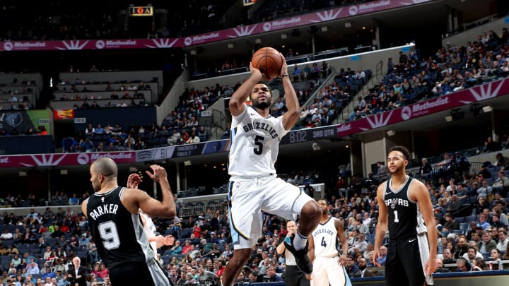 MEMPHIS, TN – JANUARY 24: Andrew Harrison #5 of the Memphis Grizzlies goes to the basket during the game against the San Antonio Spurs on January 24, 2018 at FedExForum in Memphis, Tennessee.