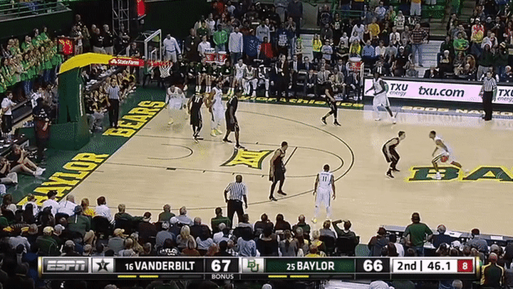 Vanderbilt Commodores vs Baylor Bears - Baldwin sags off man to help when not needed, leaves man wide open for 3 and gets called for foul