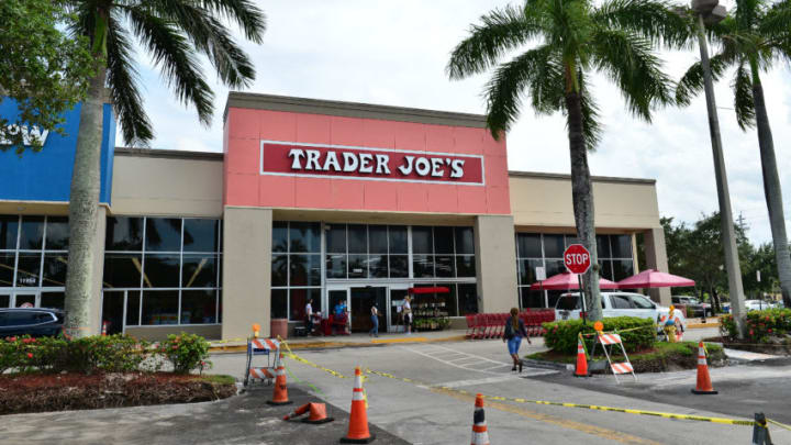 PEMBROKE PINES, FLORIDA - JULY 16: Customers wearing face masks enter a Trader Joe's store on July 16, 2020 in Pembroke Pines, Florida. Some major U.S. corporations are requiring masks to be worn in their stores upon entering to control the spread of COVID-19. (Photo by Johnny Louis/Getty Images)