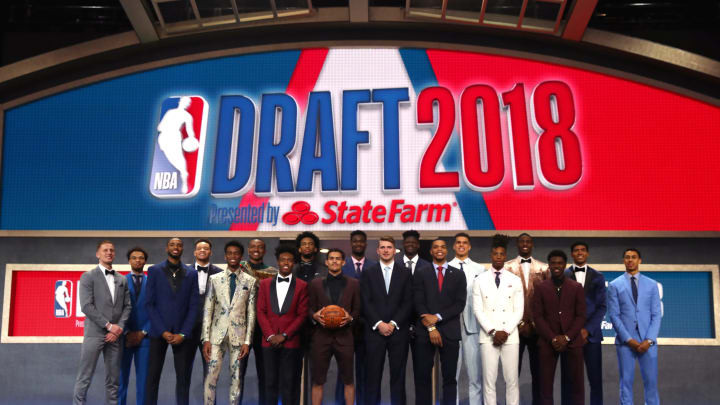 Prospects pose for a photo before the 2018 NBA Draft at the Barclays Center on June 21, 2018 in the Brooklyn borough of New York City. (Photo by Mike Stobe/Getty Images)
