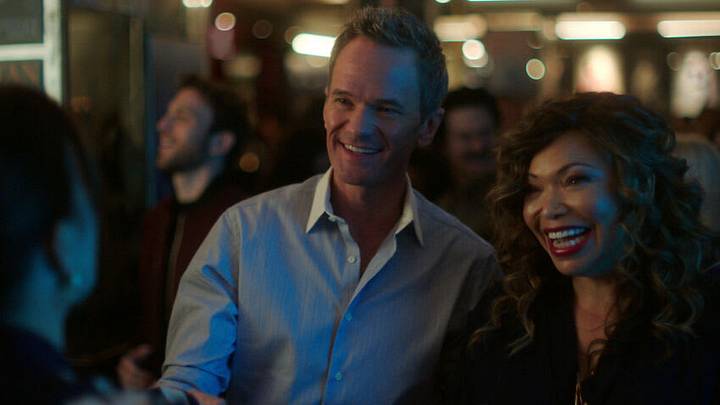 Uncoupled. (L to R) Neil Patrick Harris as Michael, Tisha Campbell as Suzanne Prentiss in episode 104 of Uncoupled. Cr. Courtesy of Netflix © 2022