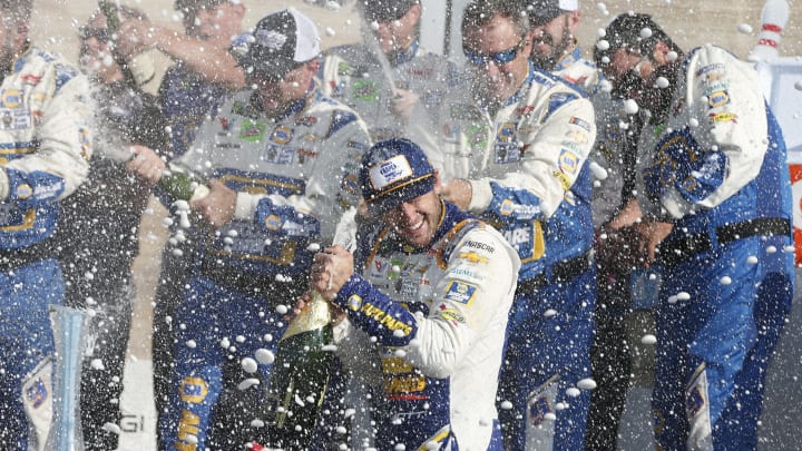 WATKINS GLEN, NEW YORK – AUGUST 04: Chase Elliott, driver of the #9 NAPA AUTO PARTS Chevrolet (Photo by Brian Lawdermilk/Getty Images)