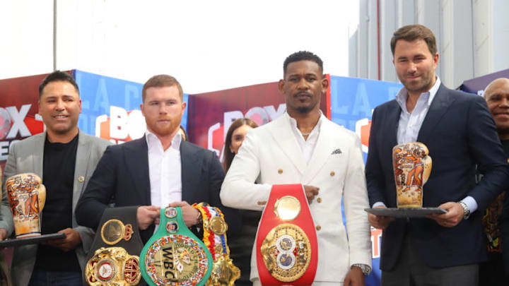 MEXICO CITY, MEXICO - MARCH 1: Canelo Alvarez and Daniel Jacobs attend a press conference for their fight on March 1, 2019 in Mexico City. (Photo by Tom Hogan/Golden Boy/Getty Images)