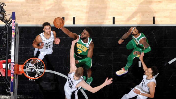 SAN ANTONIO, TX - DECEMBER 31: Jaylen Brown #7 of the Boston Celtics shoots the ball against the San Antonio Spurs on December 31, 2018 at the AT&T Center in San Antonio, Texas. NOTE TO USER: User expressly acknowledges and agrees that, by downloading and or using this photograph, user is consenting to the terms and conditions of the Getty Images License Agreement. Mandatory Copyright Notice: Copyright 2018 NBAE (Photos by Mark Sobhani/NBAE via Getty Images)