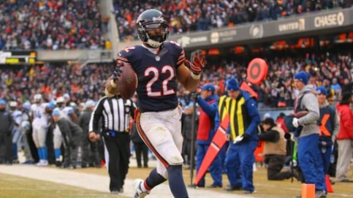 Dec 21, 2014; Chicago, IL, USA; Chicago Bears running back Matt Forte (22) catches an 11 yard touchdown pass during the second quarter against the Detroit Lions at Soldier Field. Mandatory Credit: Dennis Wierzbicki-USA TODAY Sports