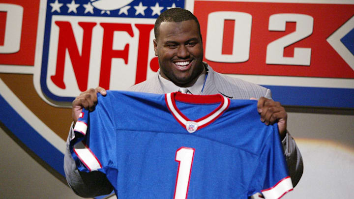 20 April 2002: Mike Williams of Texas is the fourth player selected in the 2002 NFL draft by the Buffalo Bills at the Theatre in Madison Square Garden in New York City, New York. Digital Image. Mandatory Credit: Al Bello/Getty Images