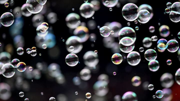 LONDON, ENGLAND - SEPTEMBER 30: Bubbles are seen prior to the Premier League match between West Ham United and Swansea City at London Stadium on September 30, 2017 in London, England. (Photo by Dan Mullan/Getty Images)