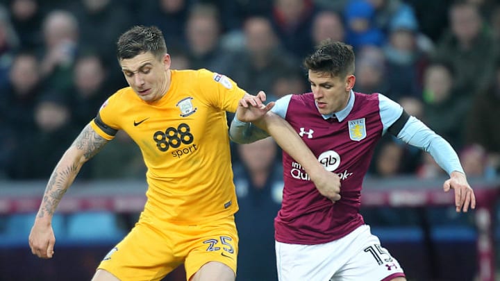 BIRMINGHAM, ENGLAND - JANUARY 21: Preston North End's Jordan Hugill battles with Aston Villa's Ashley Westwood during the Sky Bet Championship match between Aston Villa and Preston North End at Villa Park on January 21, 2017 in Birmingham, England. (Photo by Mick Walker - CameraSport via Getty Images)
