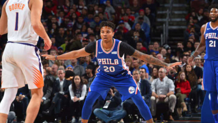 PHILADELPHIA, PA – NOVEMBER 19: Markelle Fultz #20 of the Philadelphia 76ers defends against the Phoenix Suns on November 19, 2018 at the Wells Fargo Center in Philadelphia, Pennsylvania NOTE TO USER: User expressly acknowledges and agrees that, by downloading and/or using this Photograph, user is consenting to the terms and conditions of the Getty Images License Agreement. Mandatory Copyright Notice: Copyright 2018 NBAE (Photo by Jesse D. Garrabrant/NBAE via Getty Images)