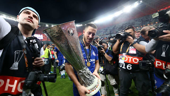 BAKU, AZERBAIJAN - MAY 29: Eden Hazard of Chelsea celebrates with the Europa League Trophy following his team's victory in the UEFA Europa League Final between Chelsea and Arsenal at Baku Olimpiya Stadionu on May 29, 2019 in Baku, Azerbaijan. (Photo by Joosep Martinson - UEFA/UEFA via Getty Images)