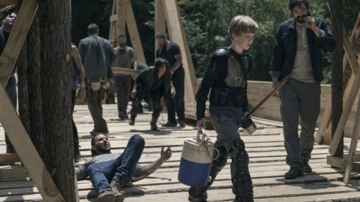 Zach McGowan as Justin, Macsen Lintz as Henry, Rhys Coiro as Jed - The Walking Dead _ Season 9, Episode 2 - Photo Credit: Jackson Lee Davis/AMC