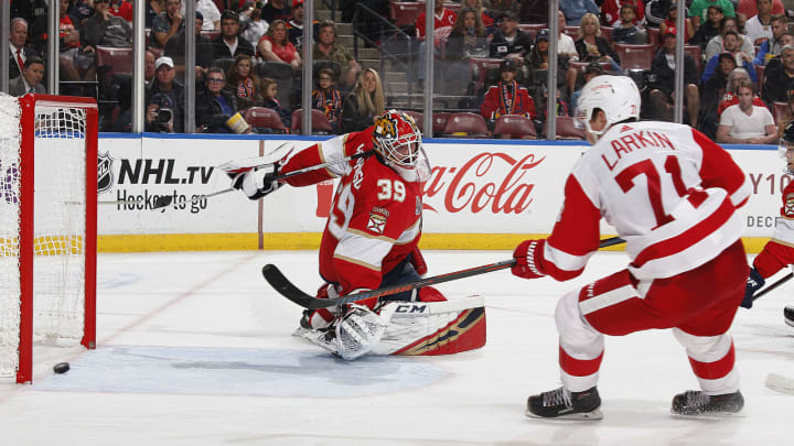 SUNRISE, FL – OCTOBER 20: Dylan Larkin #71 of the Detroit Red Wings scores a goal against goaltender Michael Hutchinson #39 of the Florida Panthers during second period action at the BB&T Center on October 20, 2018 in Sunrise, Florida. (Photo by Joel Auerbach/Getty Images)
