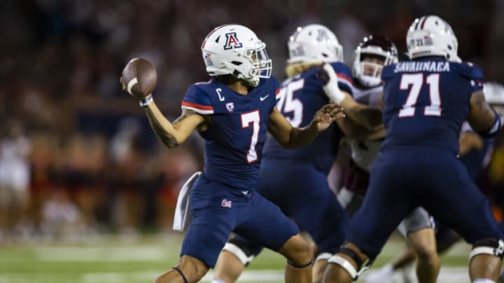 Sep 10, 2022; Tucson, Arizona, USA; Arizona Wildcats quarterback Jayden de Laura (7) against the Mississippi State Bulldogs at Arizona Stadium. Mandatory Credit: Mark J. Rebilas-USA TODAY Sports