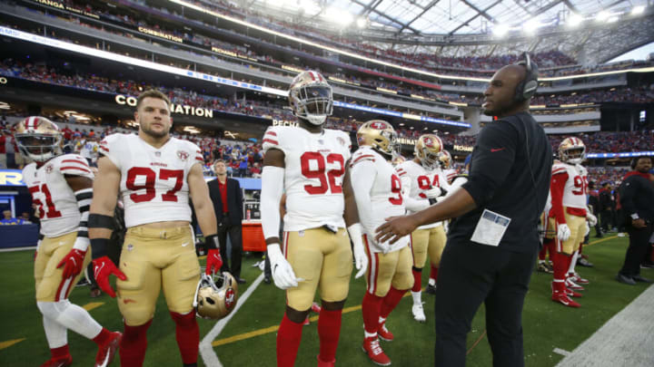 NFL: Defensive Coordinator DeMeco Ryans of the San Francisco 49ers talks with the defensive line on the sidelines during the game against the Los Angeles Rams at SoFi Stadium on January 30, 2022 in Inglewood, California. The Rams defeated the 49ers 20-17. (Photo by Michael Zagaris/San Francisco 49ers/Getty Images)