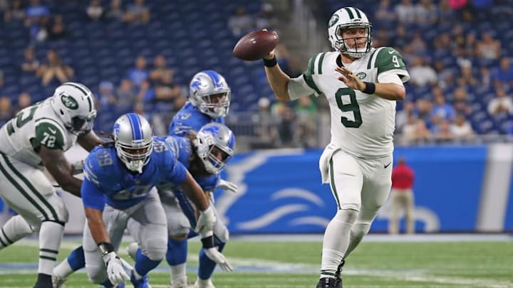 DETROIT, MI - AUGUST 19: quarterback Bryce Petty #9 of the New York Jets rolls out to pass during the fourth quarter of the preseason game against the Detroit Lions on August 19, 2017 at Ford Field in Detroit, Michigan. The Lions defeated the Jets 16-6. (Photo by Leon Halip/Getty Images)