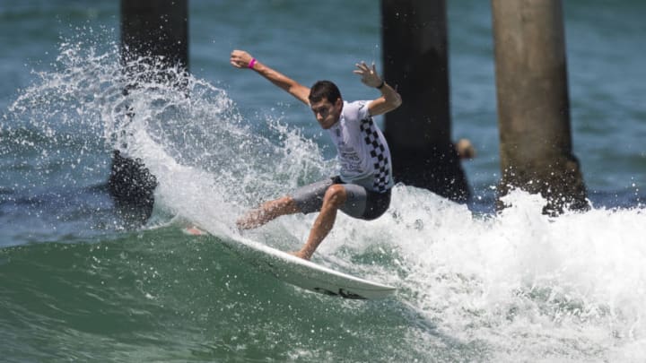 HUNTINGTON BEACH, CA - AUGUST 02: Jesse Mendes surfing during the Third Round of Vans US Open of Surfing on August 02, 2018 in Huntington Beach, California. (Photo by Mike McGinnis/Getty Images)
