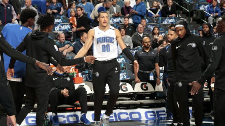 DALLAS, TX - DECEMBER 10: Aaron Gordon #00 of the Orlando Magic makes his entrance during the game against the Dallas Mavericks on December 10, 2018 at the American Airlines Center in Dallas, Texas. NOTE TO USER: User expressly acknowledges and agrees that, by downloading and or using this photograph, User is consenting to the terms and conditions of the Getty Images License Agreement. Mandatory Copyright Notice: Copyright 2018 NBAE (Photo by Glenn James/NBAE via Getty Images)
