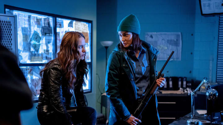 WYNONNA EARP — “On the Road Again” Episode 401 — Pictured: (l-r) Melanie Scrofano as Wynonna Earp, Katherine Barrell as Officer Nicole Haught — (Photo by: Michelle Faye/Wynonna Earp Productions, Inc./SYFY)