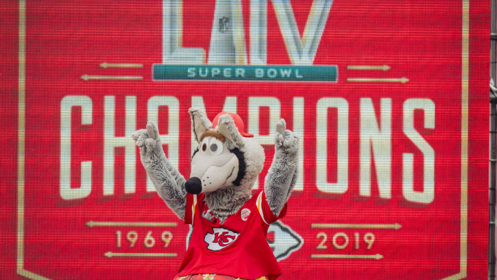 KANSAS CITY, MO – FEBRUARY 05: KC Wolf entertains fans during the Kansas City Chiefs Victory Parade on February 5, 2020 in Kansas City, Missouri. (Photo by Kyle Rivas/Getty Images)