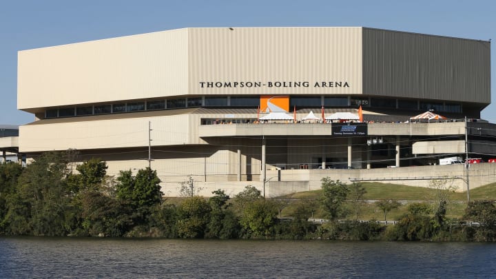 KNOXVILLE, TN – OCTOBER 4: General view of the exterior of Thompson-Boling Arena prior to the football game between the Florida Gators and Tennessee Volunteers at Neyland Stadium on October 4, 2014 in Knoxville, Tennessee. Florida defeated Tennessee 10-9. (Photo by Joe Robbins/Getty Images)