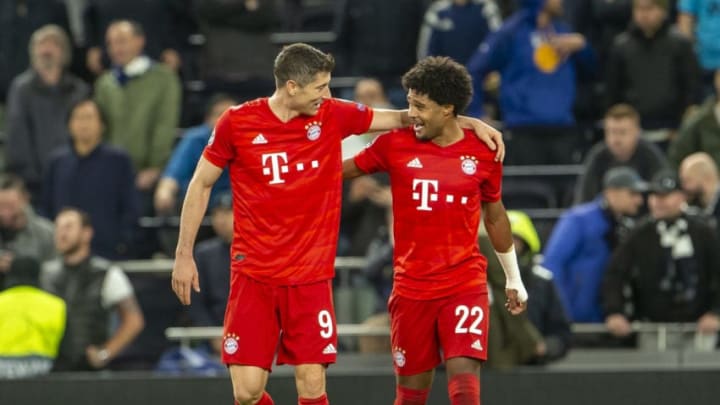 LONDON, ENGLAND – OCTOBER 01: Robert Lewandowski of FC Bayern Muenchen and Serge Gnabry of FC Bayern Muenchen celebrate during the UEFA Champions League group B match between Tottenham Hotspur and Bayern Muenchen at Tottenham Hotspur Stadium on October 1, 2019, in London, United Kingdom. (Photo by TF-Images/Getty Images)