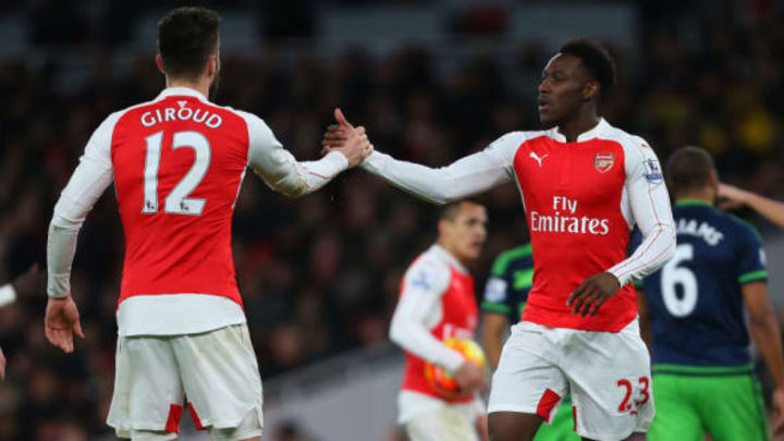 LONDON, ENGLAND - MARCH 02 : Olivier Giroud of Arsenal and Danny Welbeck of Arsenal during the Barclays Premier League match between Arsenal and Swansea City at the Emirates Stadium on March 02, 2016 in London, England. (Photo by Catherine Ivill - AMA/Getty Images)