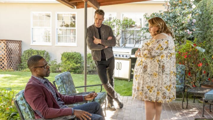 THIS IS US -- "Strangers: Part Two" Episode 418 -- Pictured: (l-r) Sterling K. Brown as Randall, Justin Hartley as Kevin, Chrissy Metz as Kate -- (Photo by: Ron Batzdorff/NBC)
