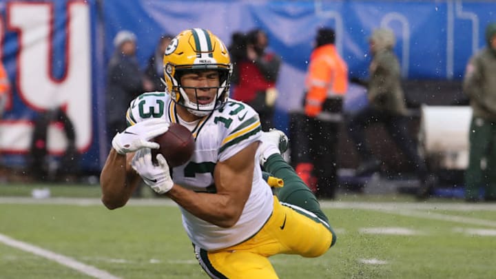 EAST RUTHERFORD, NEW JERSEY - DECEMBER 01: Allen Lazard #13 of the Green Bay Packers makes a catch against the New York Giants during their game at MetLife Stadium on December 01, 2019 in East Rutherford, New Jersey. (Photo by Al Bello/Getty Images)