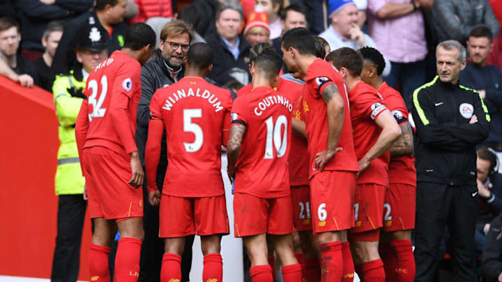 LIVERPOOL, ENGLAND - APRIL 01: Jurgen Klopp, Manager of Liverpool gives his team instructions during the Premier League match between Liverpool and Everton at Anfield on April 1, 2017 in Liverpool, England. (Photo by Gareth Copley/Getty Images)