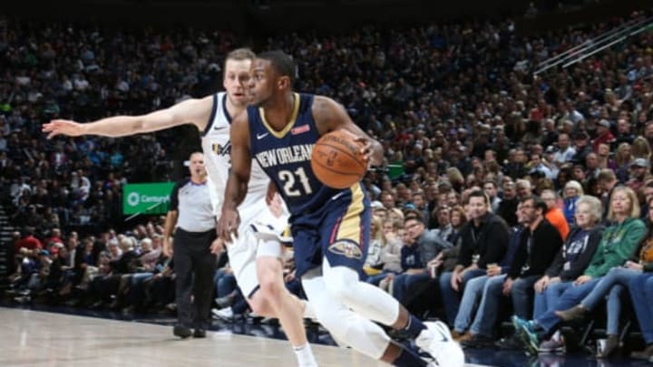 SALT LAKE CITY, UT – DECEMBER 1: Darius Miller #21 of the New Orleans Pelicans handles the ball against the Utah Jazz on December 1, 2017 at vivint.SmartHome Arena in Salt Lake City, Utah. NOTE TO USER: User expressly acknowledges and agrees that, by downloading and or using this Photograph, User is consenting to the terms and conditions of the Getty Images License Agreement. Mandatory Copyright Notice: Copyright 2017 NBAE (Photo by Melissa Majchrzak/NBAE via Getty Images)