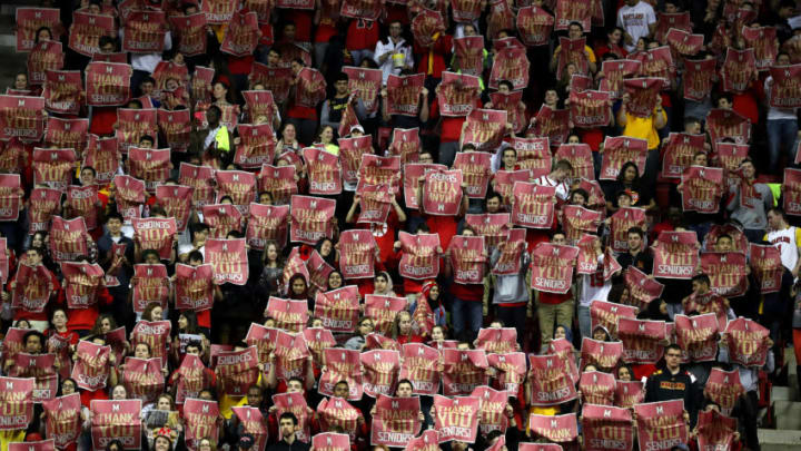 COLLEGE PARK, MD - MARCH 03: Fans hold of 'Thank You Seniors' signs before the Maryland Terrapins play the Illinois Fighting Illini at Xfinity Center on March 3, 2016 in College Park, Maryland. (Photo by Patrick Smith/Getty Images)
