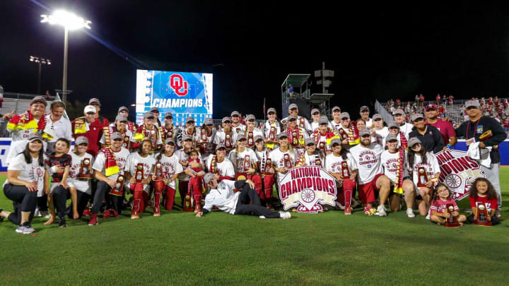 OU players pose for a photo after OU won the Women’s College World Series finals between Oklahoma (OU) and Florida State at USA Softball Hall of Fame Stadium in Oklahoma City on Thursday, June 8, 2023.