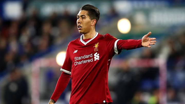 HUDDERSFIELD, ENGLAND - JANUARY 30: Roberto Firmino of Liverpool gestures during the Premier League match between Huddersfield Town and Liverpool at John Smith's Stadium on January 30, 2018 in Huddersfield, England. (Photo by Chris Brunskill Ltd/Getty Images)
